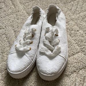 Marisa sneakers by Madden Girl